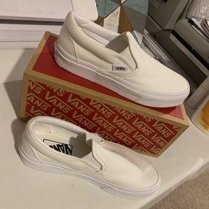 Vans slip on